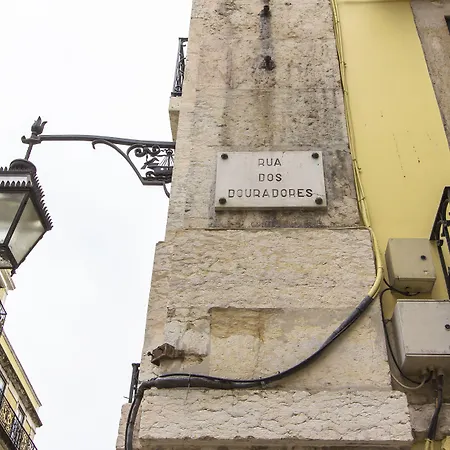 Downtown Classic By Homing