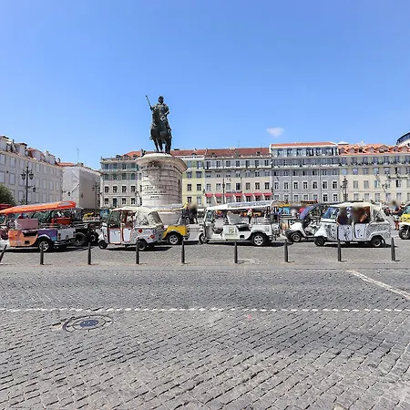 Apartment Downtown Classic By Homing