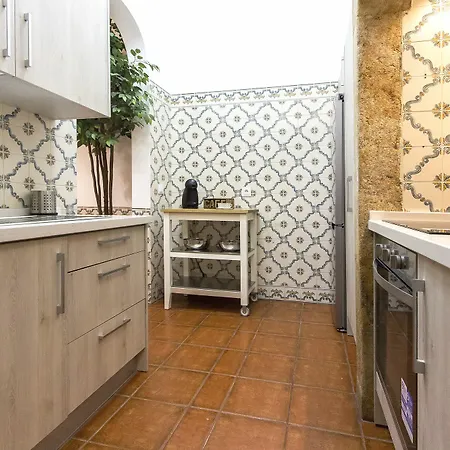 Downtown Classic By Homing Apartment *