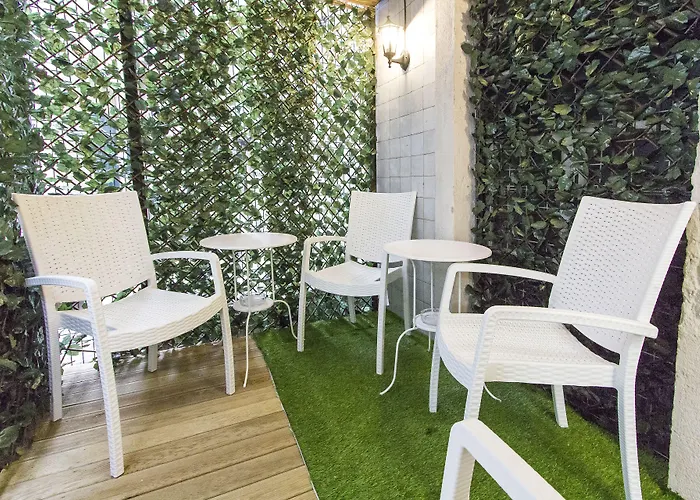 Διαμέρισμα Downtown Classic By Homing *